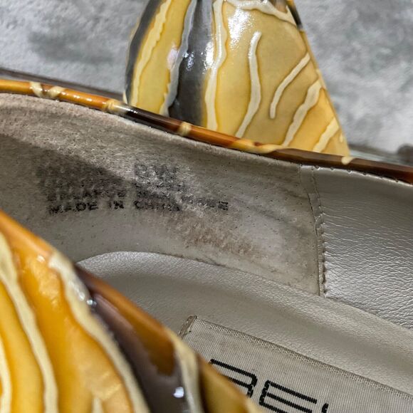 Bellini Textured Patent Leather Heels Pumps women’s size 8 yellow /blk. Career - Picture 12 of 12